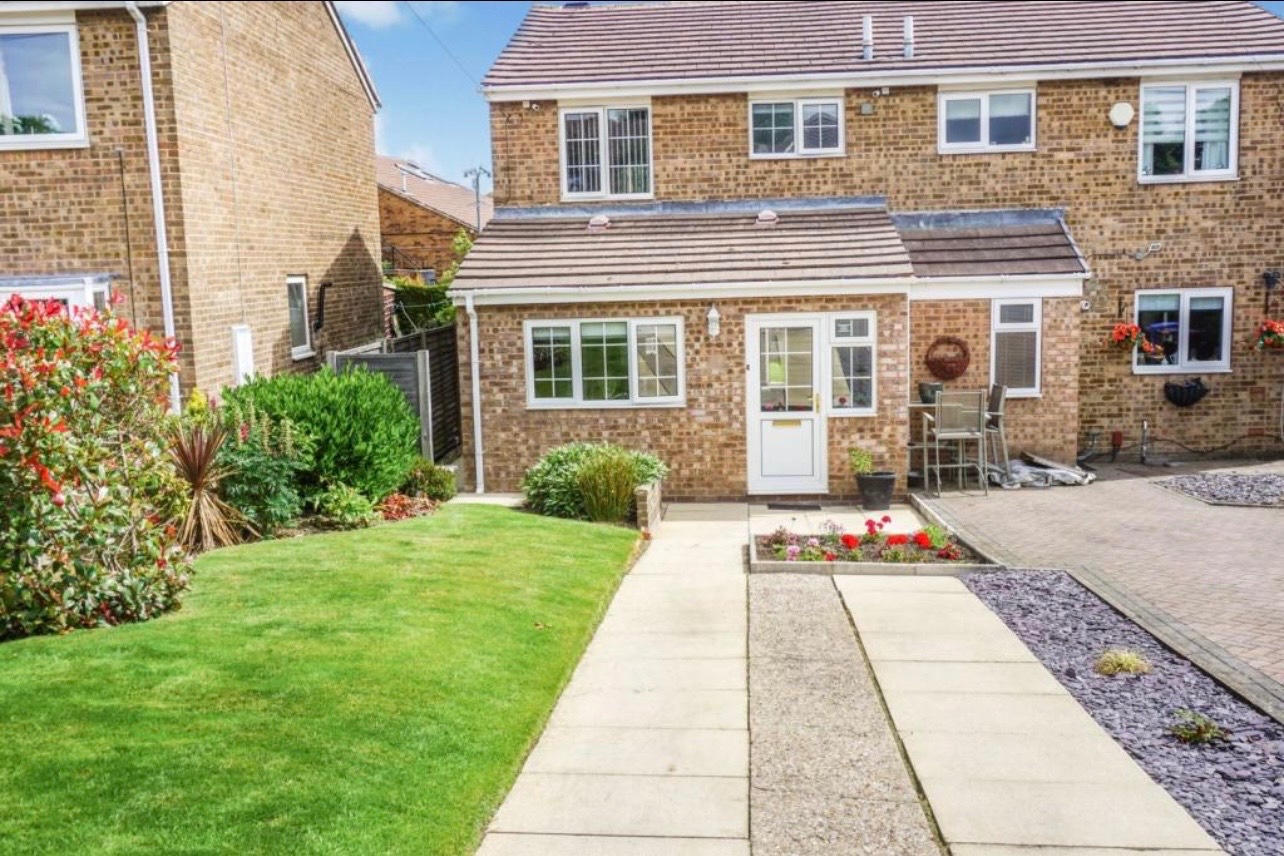 Additional image 2 of 3 Bed Semi-Detached House, Grassmoor Close, S12, N1 7GU