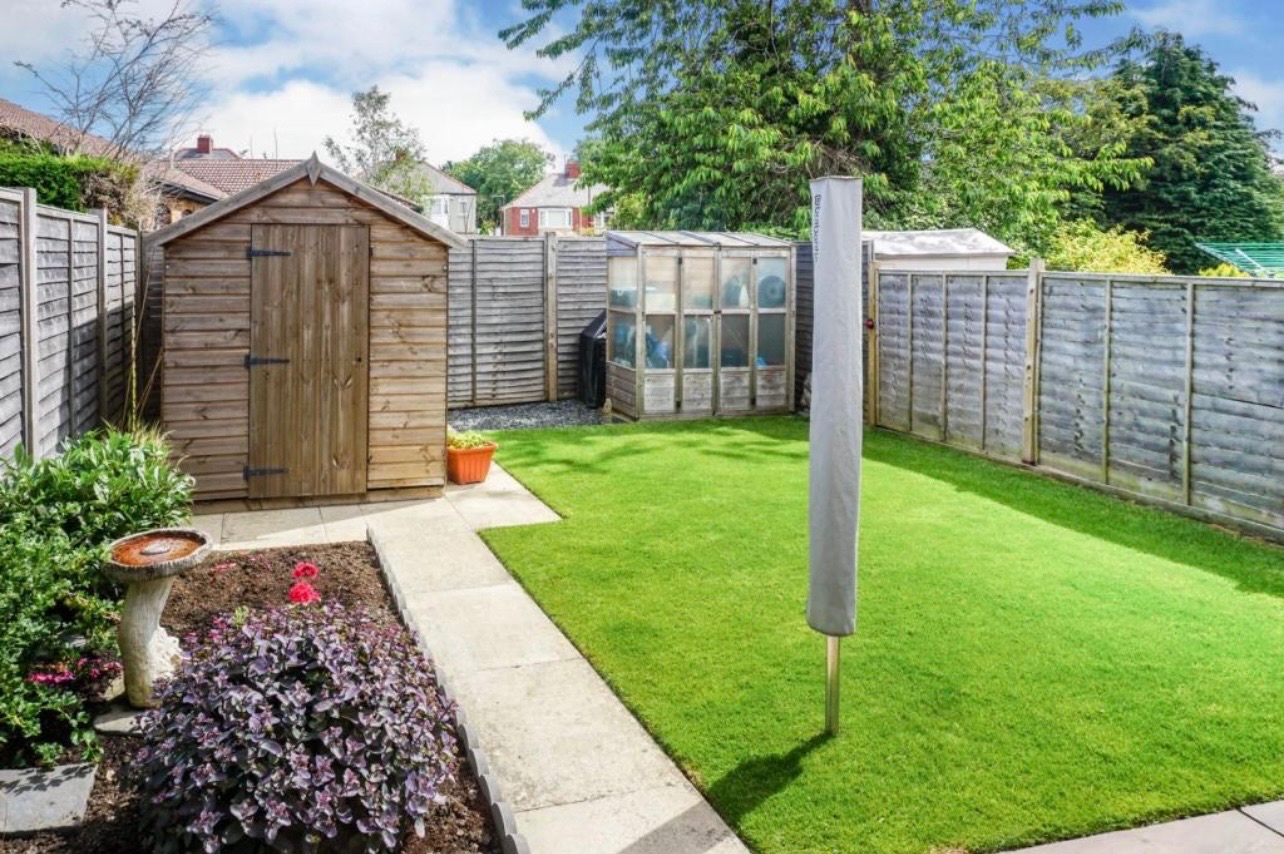 Additional image 14 of 3 Bed Semi-Detached House, Grassmoor Close, S12, N1 7GU