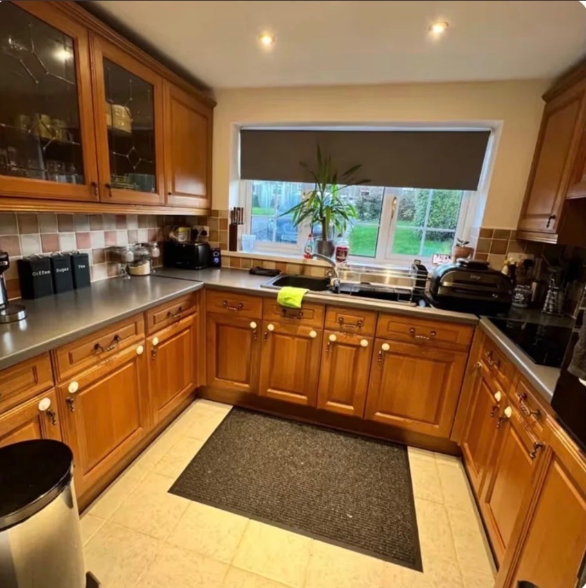 Additional image 4 of 3 Bed Semi-Detached House, Grassmoor Close, S12, N1 7GU