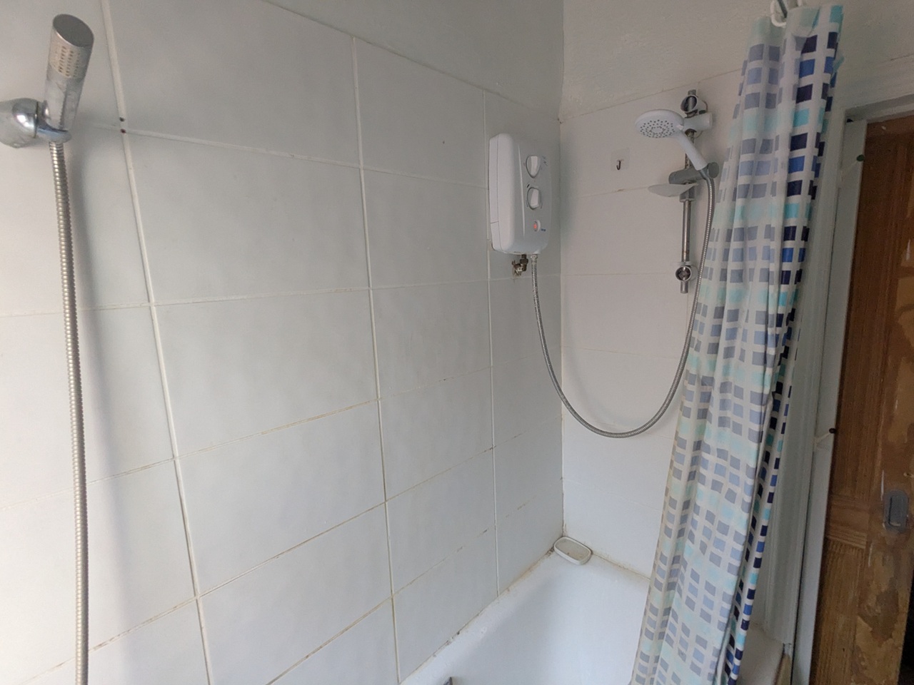 Additional image 4 of 4 Bed Semi-Detached House, Palmer Park Avenue, RG6, N1 7GU