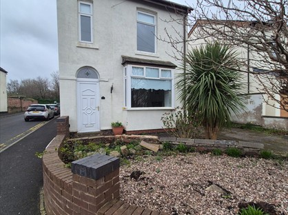 2 Bed Detached House, Long Lane, L39