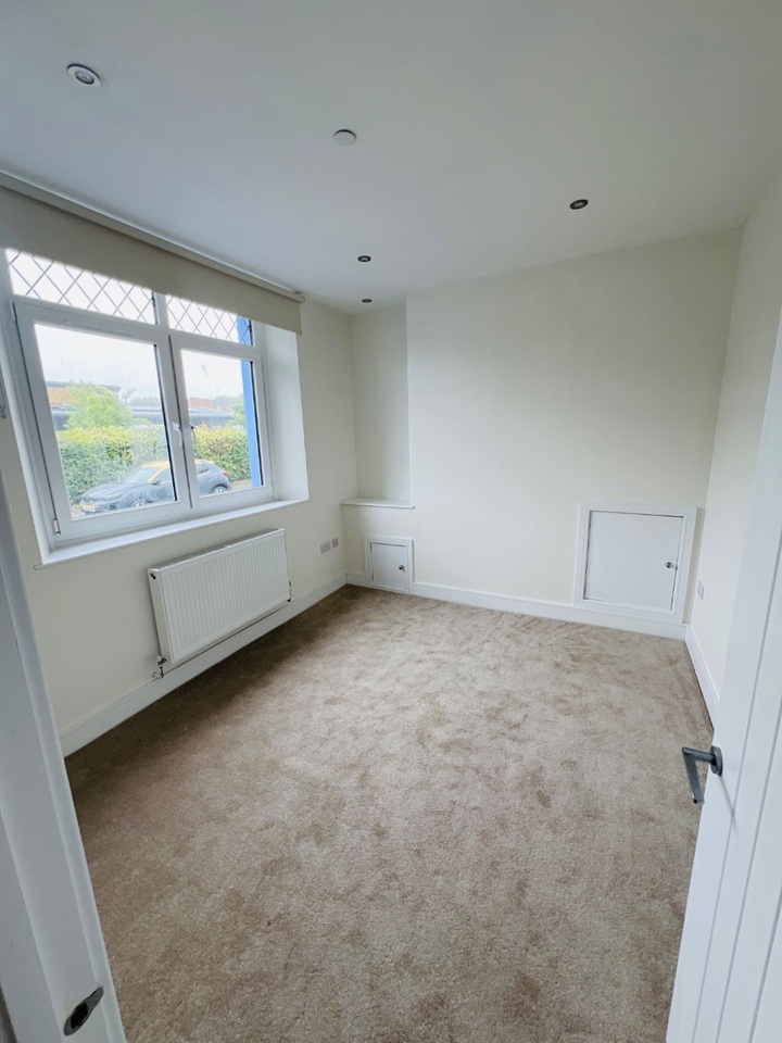 Additional image 3 of 2 Bed Maisonette, System St, CF24, N1 7GU