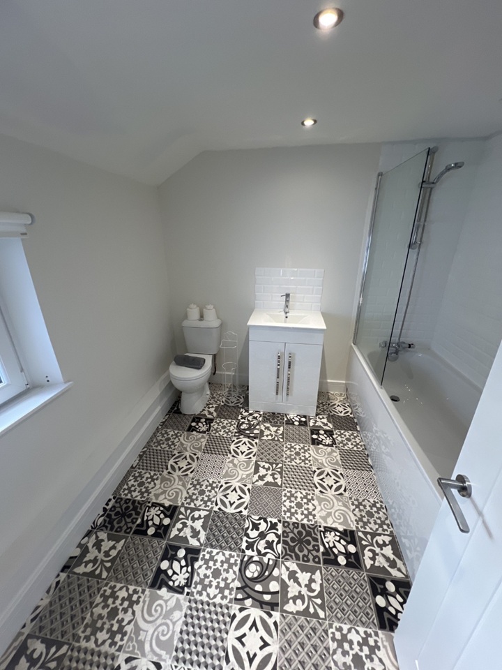 Additional image 4 of 2 Bed Maisonette, System St, CF24, N1 7GU