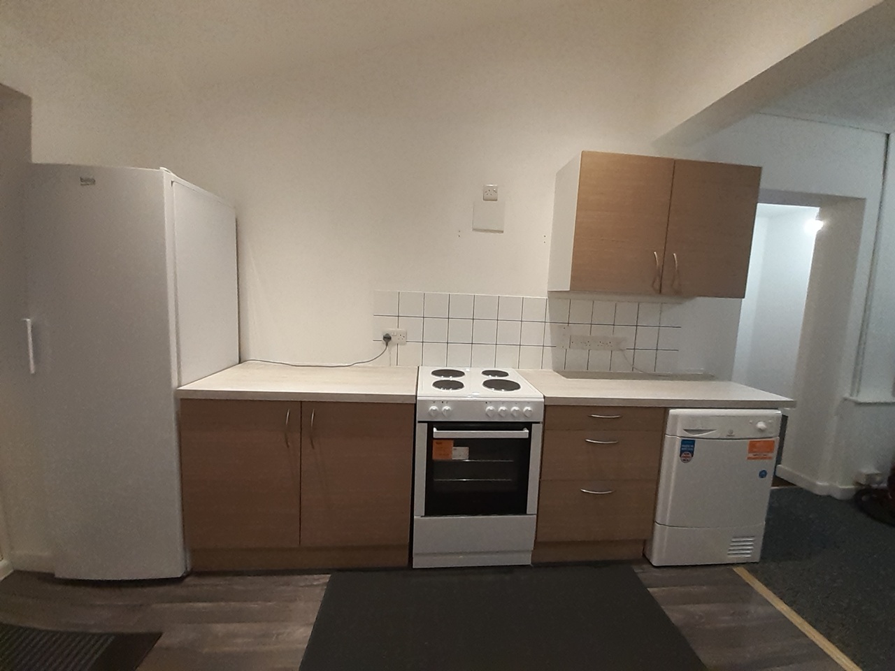 4 Bed Semi-Detached House, Station Road, BS34, N1 7GU