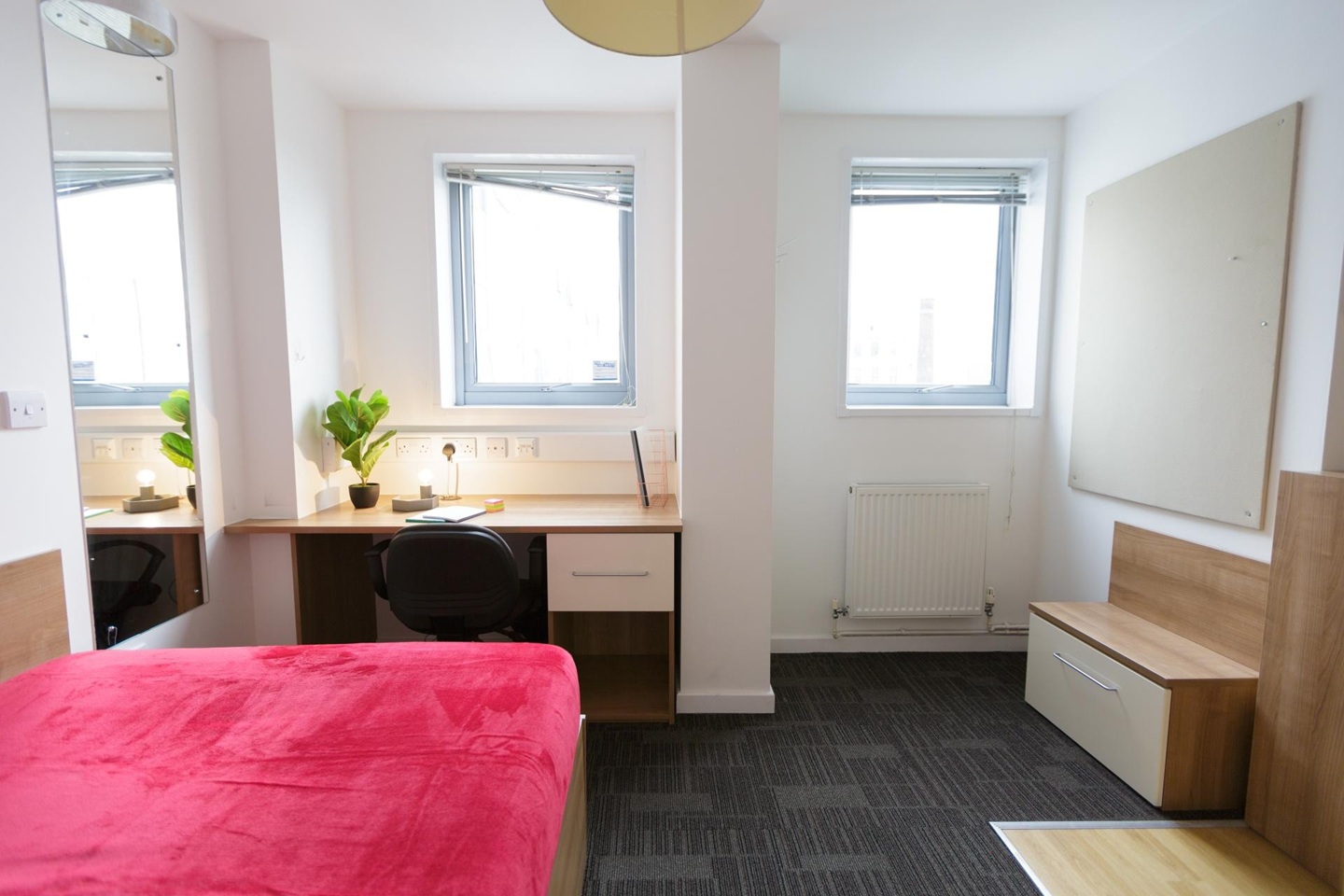 Additional image 2 of Studio Flat, Holloway Road, N7, N1 7GU