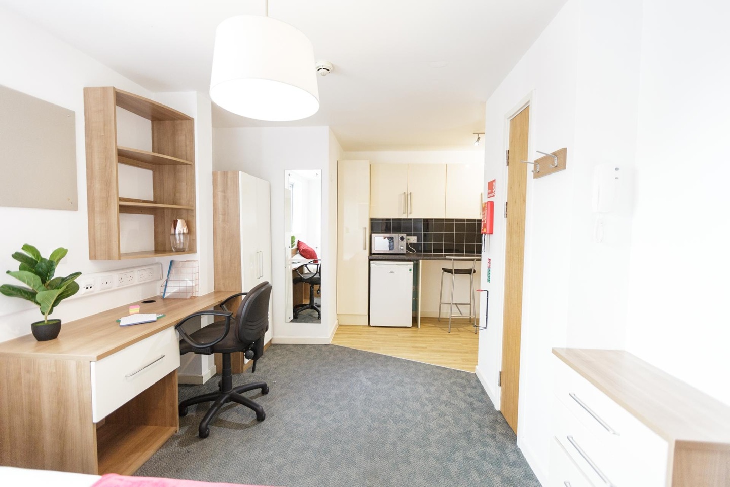 Additional image 11 of Studio Flat, Holloway Road, N7, N1 7GU