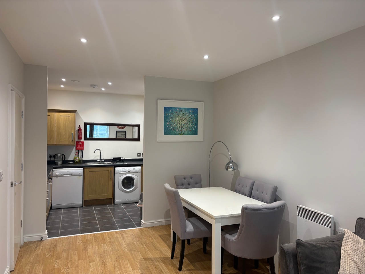 Additional image 3 of 2 Bed Flat, Oak Square, SW9, N1 7GU