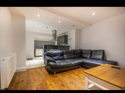 2 Bed Flat, Lansdowne Terrace, NE3