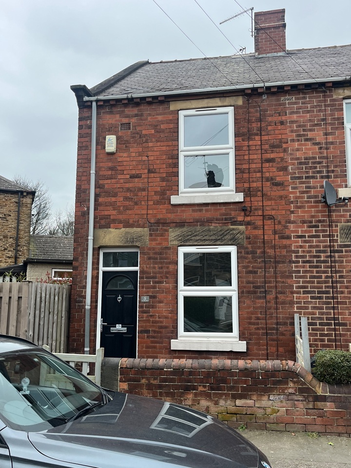 3 Bed Terraced House, Hesley Bar, S61, N1 7GU