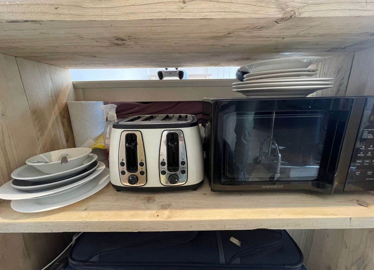 Additional image 3 of Studio Flat, Wolsey Way, CB1, N1 7GU