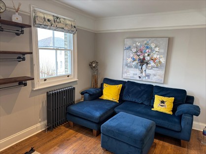 1 Bed Flat, Chelston Court, KT6