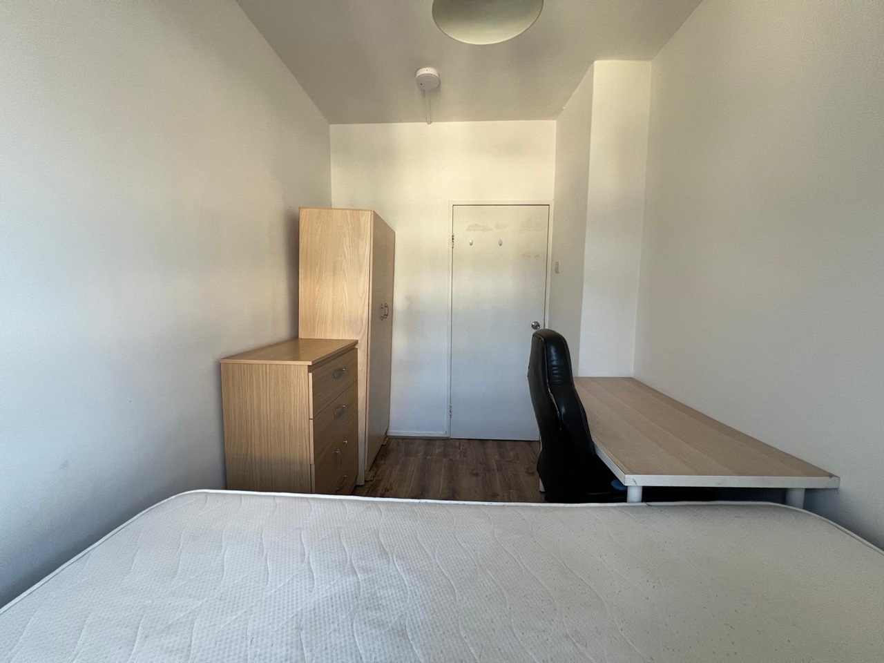 Additional image 2 of Room in a Shared Flat, Lancaster Court, SW6, N1 7GU