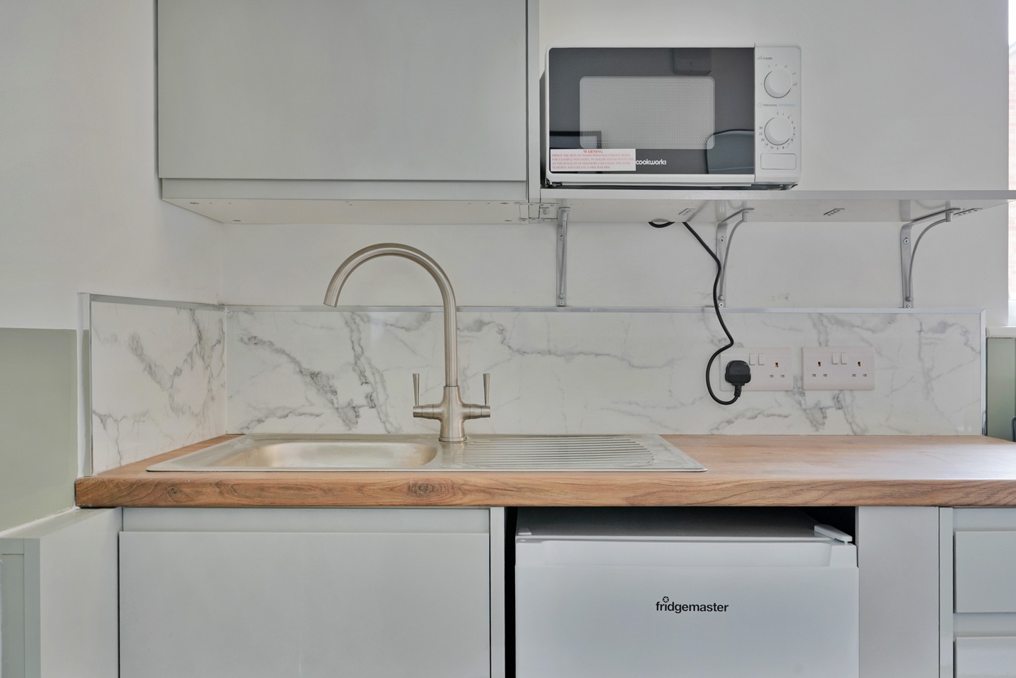 Additional image 5 of Room in a Shared House, Norfolk Park Village, S2, N1 7GU