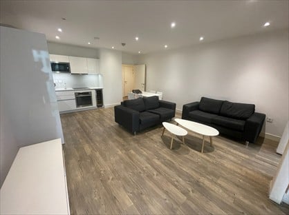 2 Bed Flat, Cable Walk, SE10