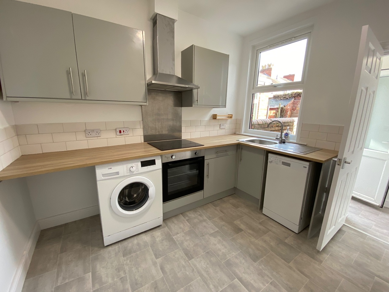 Additional image 3 of 2 Bed Terraced House, Albert Avenue, NG8, N1 7GU