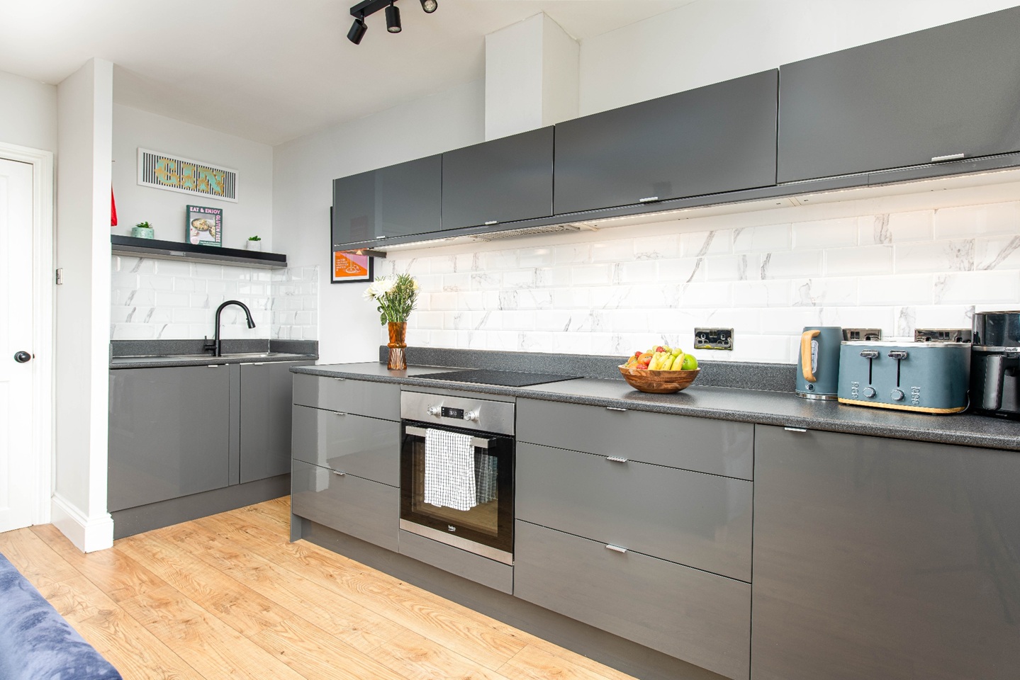 2 Bed Flat, Dover Place, BS8 photo 5