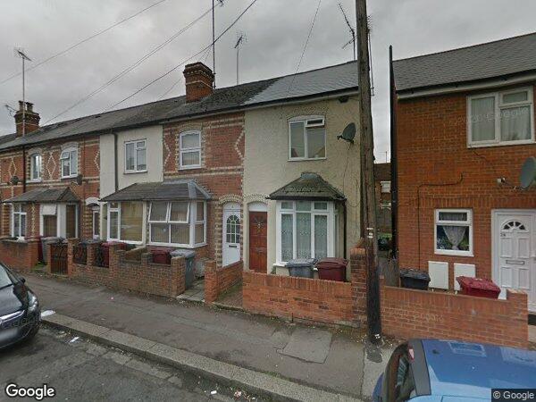 1 Bed Flat, Elm Park Road, RG30, N1 7GU