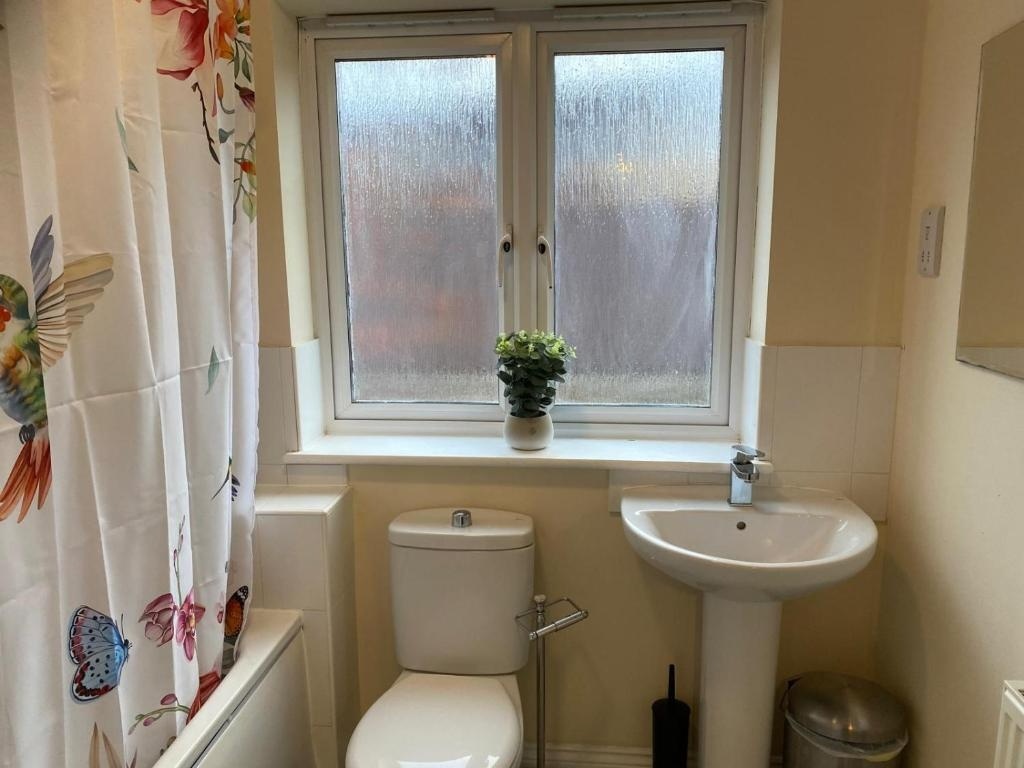 Additional image 19 of 4 Bed Terraced House, Topper St, CB4, N1 7GU