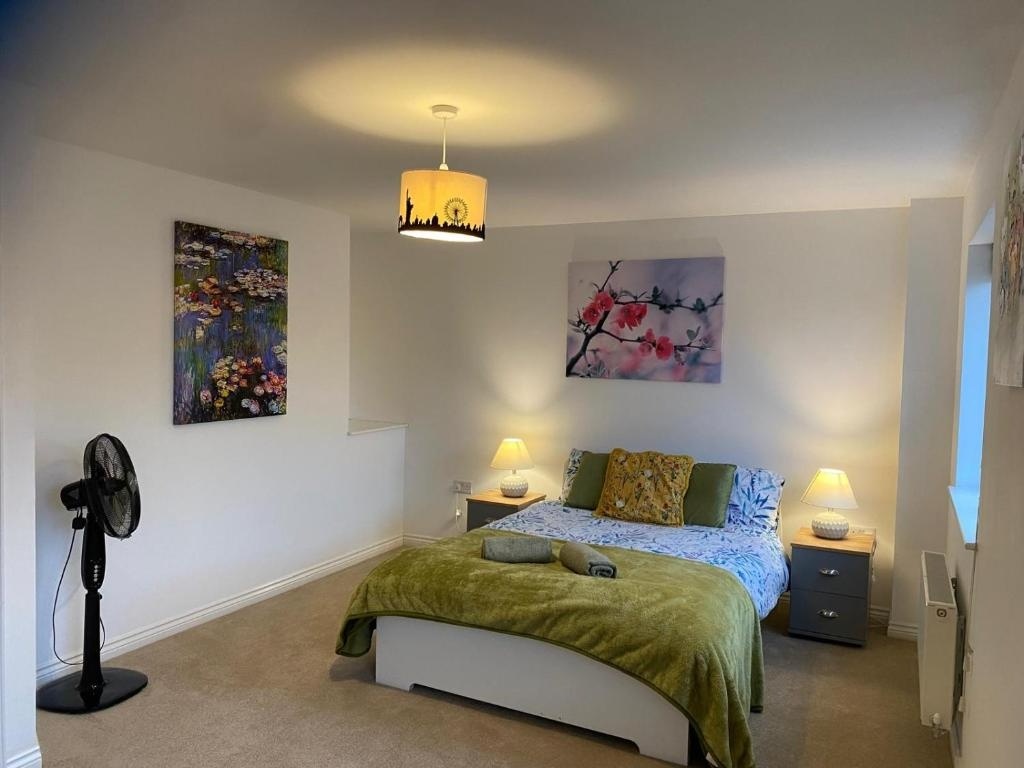 Additional image 32 of 4 Bed Terraced House, Topper St, CB4, N1 7GU