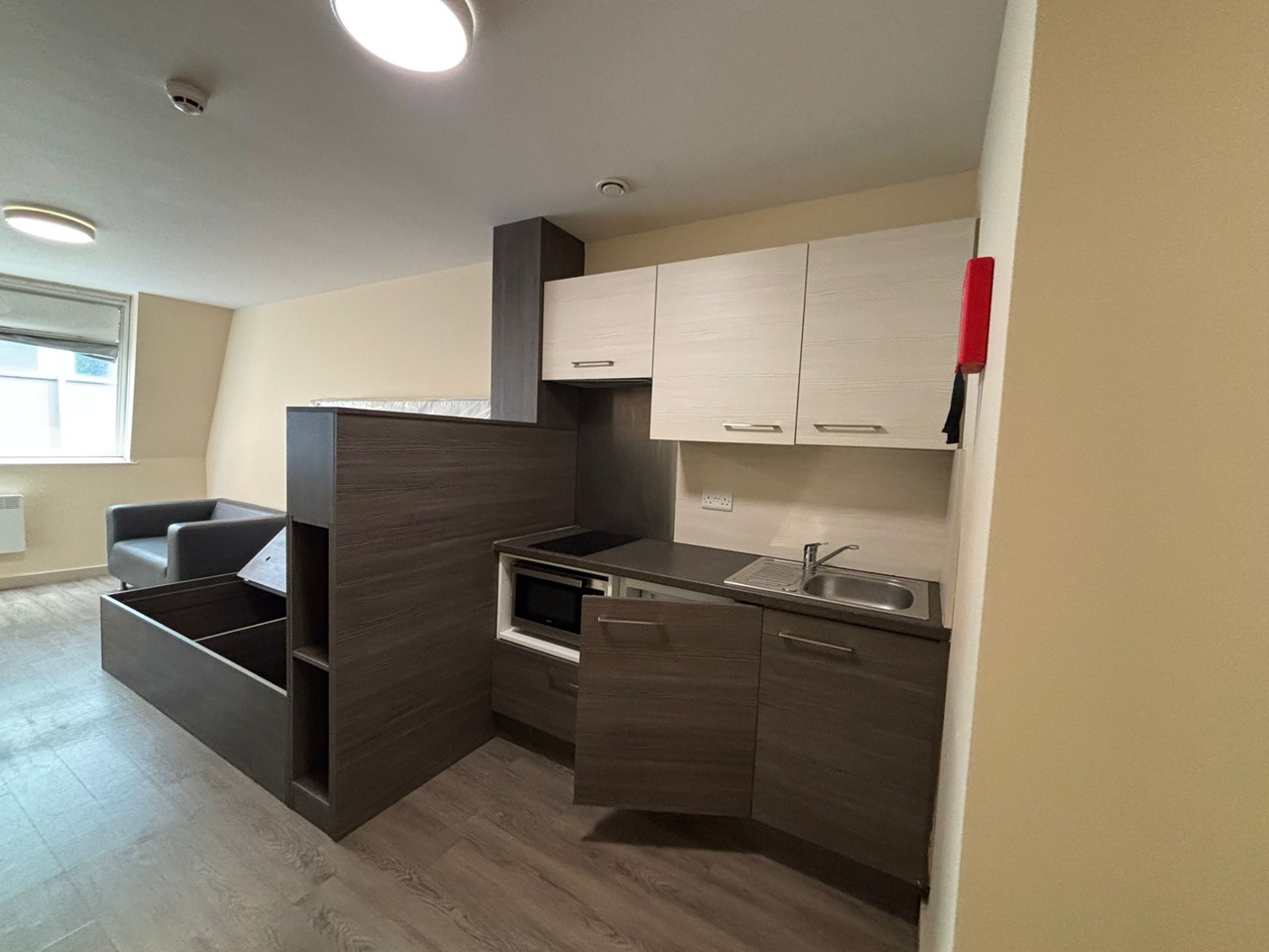 Additional image 9 of Studio Flat, Halley House, NG1, N1 7GU