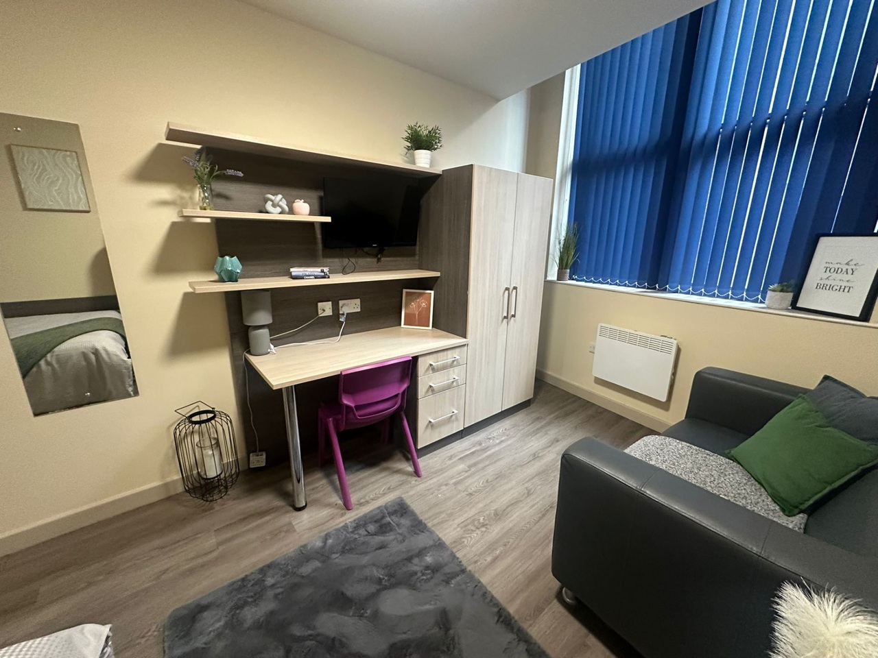 Additional image 3 of Studio Flat, Halley House, NG1, N1 7GU