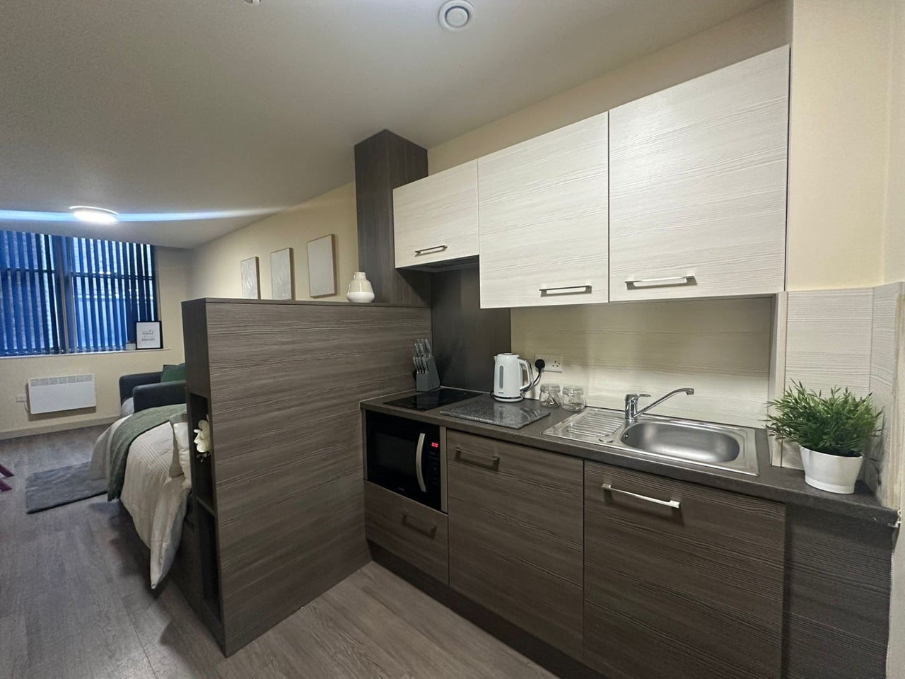 Additional image 4 of Studio Flat, Halley House, NG1, N1 7GU