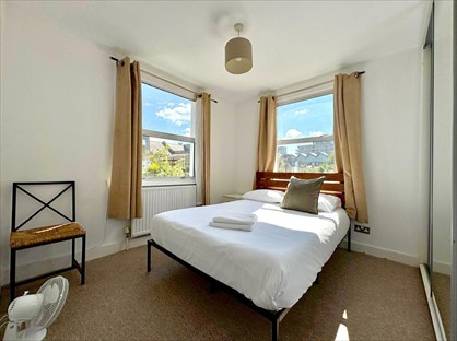 Room in a Shared House, De Morgan Road, SW6