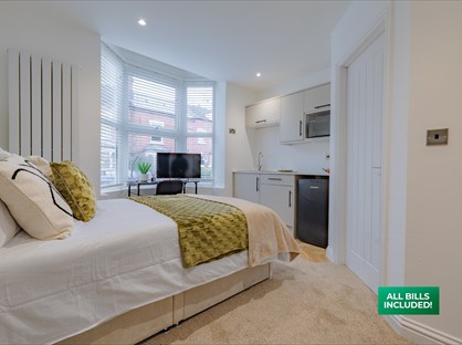 Room in a Shared House, Hurcott Road, DY10