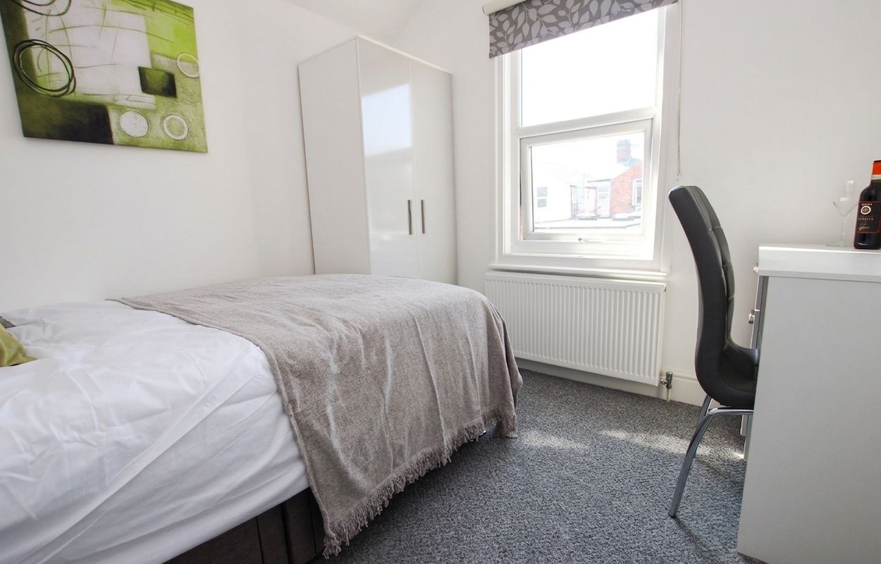 Additional image 4 of Room in a Shared House, Catherine St, RG30, N1 7GU