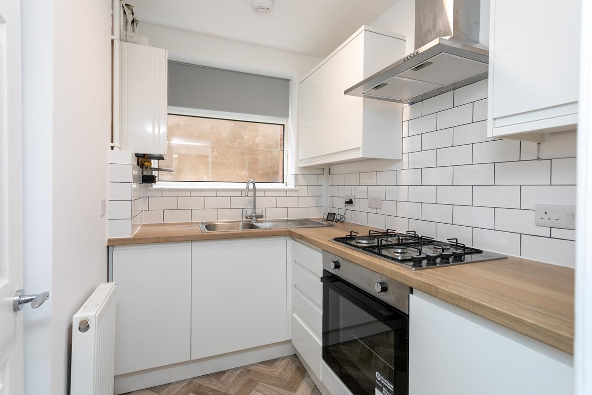2 Bed Terraced House, Ivy Grove, NG7, N1 7GU