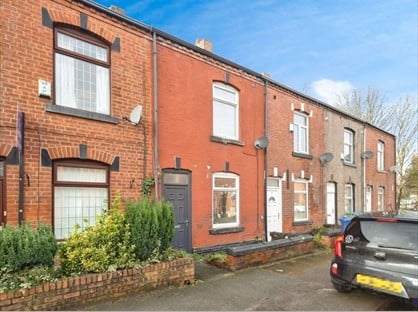 2 Bed Terraced House, Victoria Road, SK16