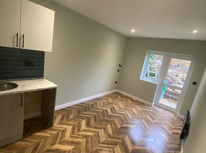 Room in a Shared House, Chester Road, IG10