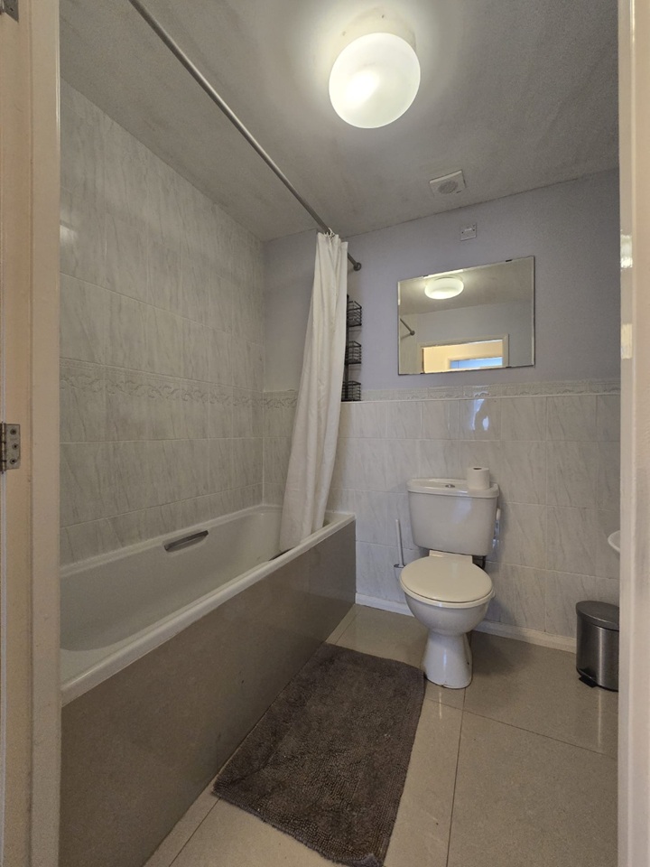 Additional image 5 of 2 Bed Flat, Pipkin Court, CV1, N1 7GU