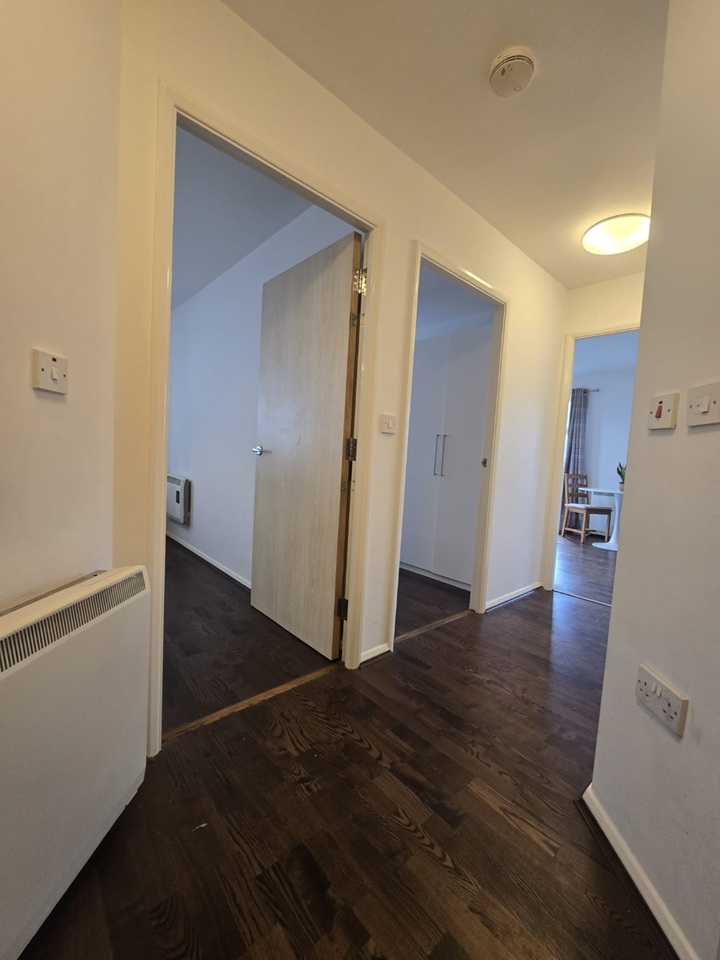 Additional image 10 of 2 Bed Flat, Pipkin Court, CV1, N1 7GU