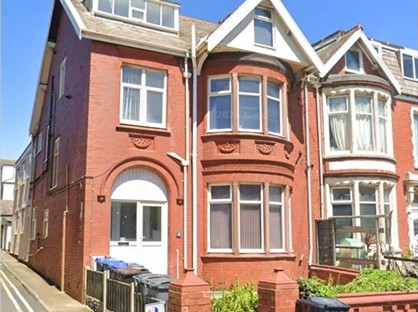 2 Bed Flat, King George Avenue, FY2