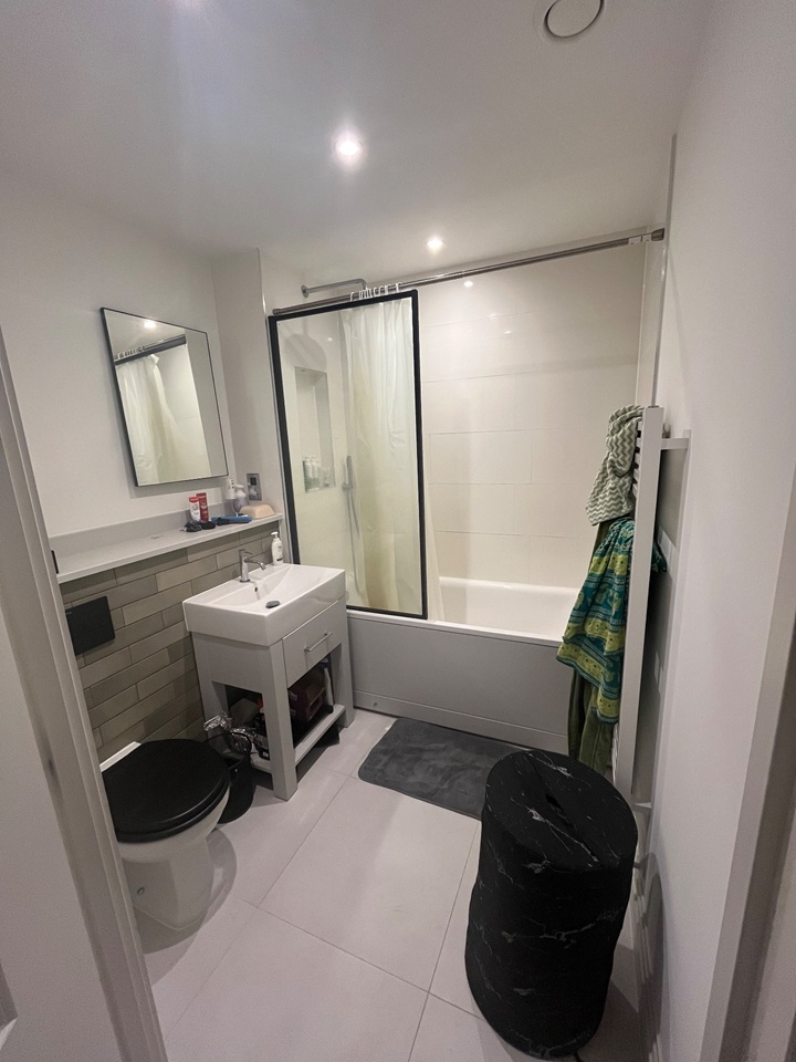 Additional image 8 of Room in a Shared Flat, Palmer Street, RG1, N1 7GU