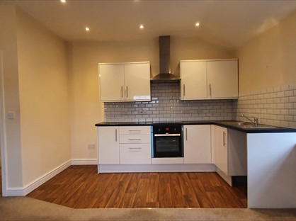 2 Bed Flat, The Barrel, DY10