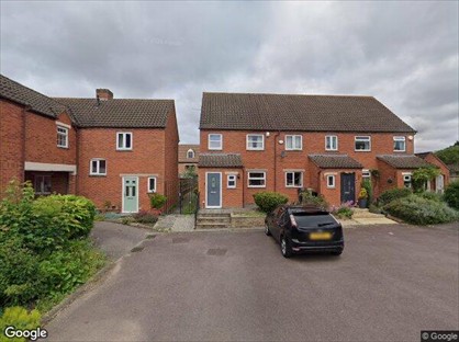 3 Bed Semi-Detached House, Buckland Close, GL52