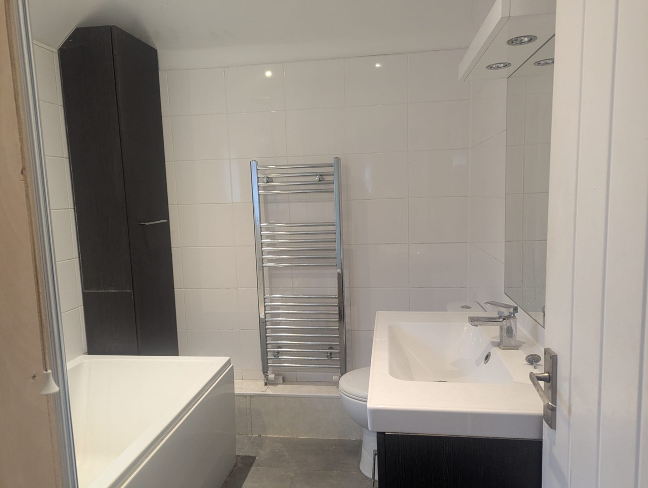 Additional image 4 of 4 Bed Semi-Detached House, Birdwood Road, CB1, N1 7GU