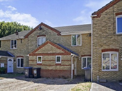 3 Bed Terraced House, St Bartholomews Close, CT17