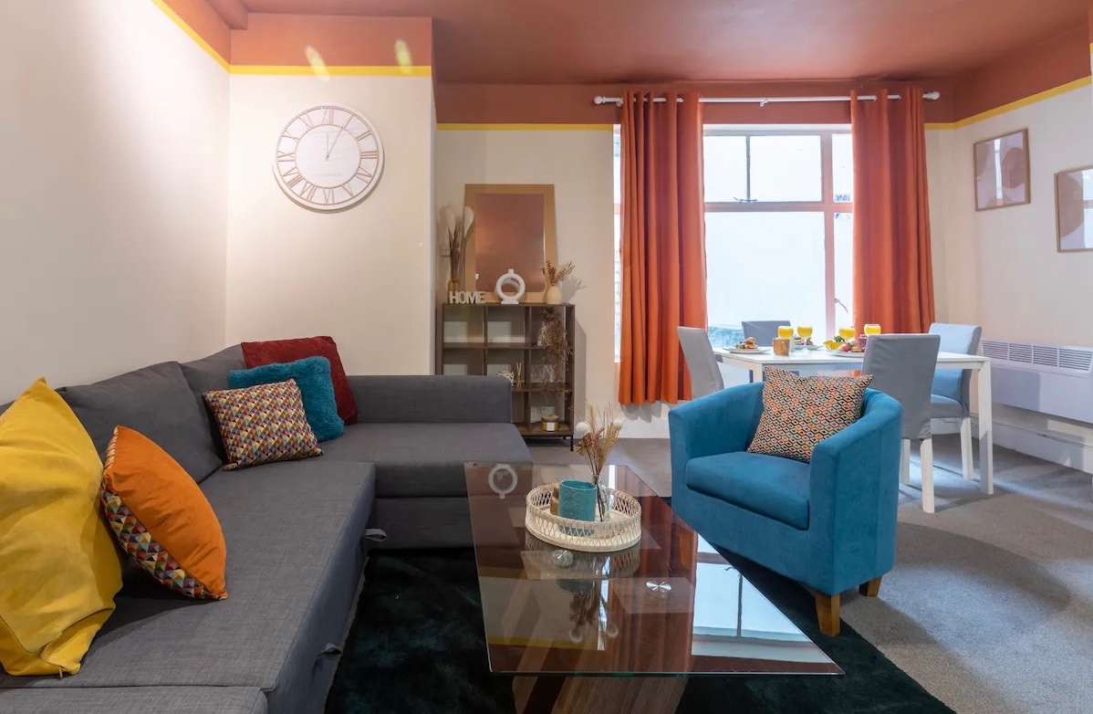 1 Bed Flat, Holland Road, BN3, N1 7GU