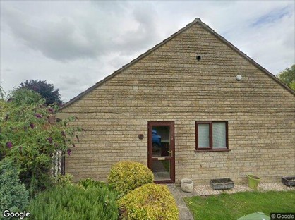 2 Bed Bungalow, Hilmar Drive, SP8