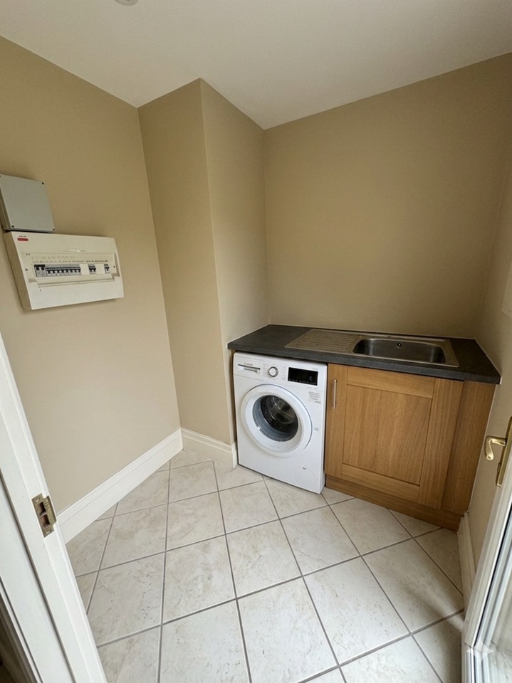 Additional image 8 of 2 Bed Flat, Victoria House, EC4Y, N1 7GU