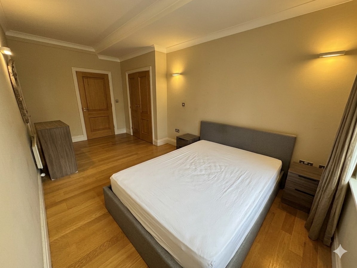 Additional image 5 of 2 Bed Flat, Victoria House, EC4Y, N1 7GU