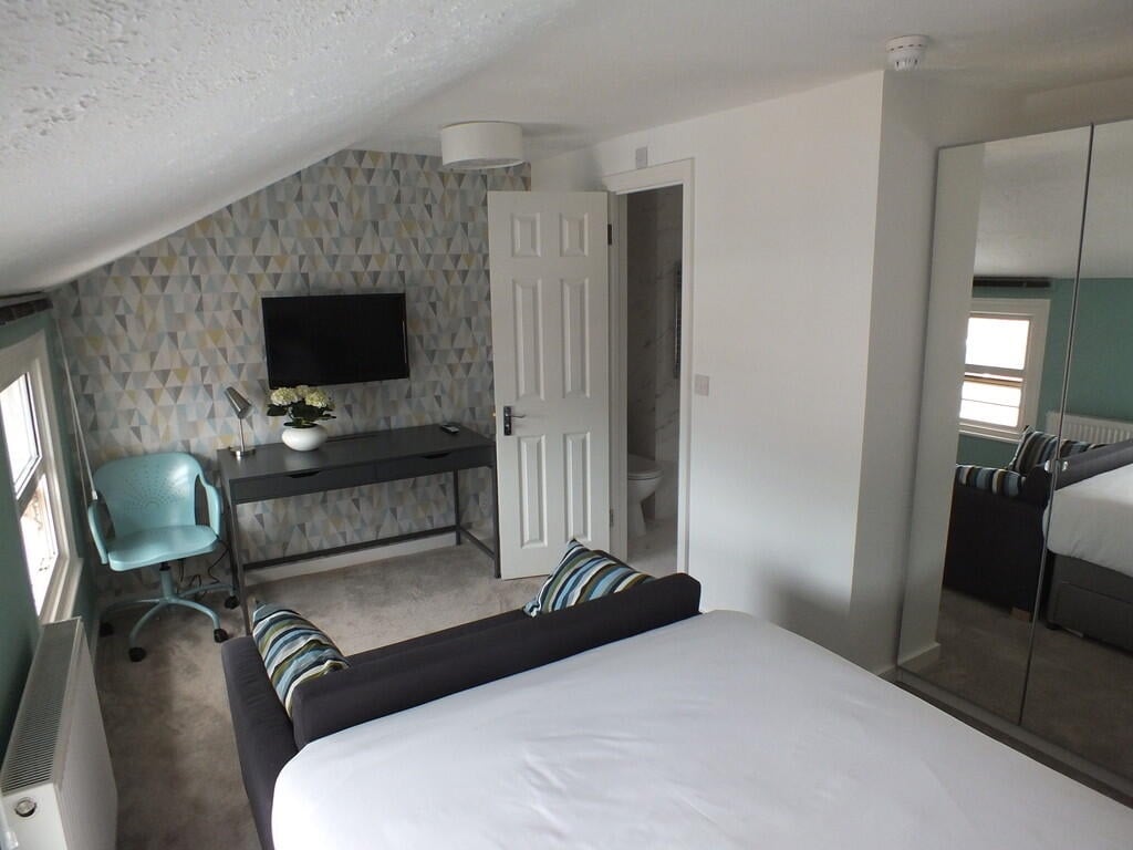 Additional image 2 of Room in a Shared Flat, Seymour St, L3, N1 7GU