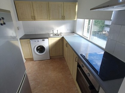 1 Bed Flat, Montague Court, BS2