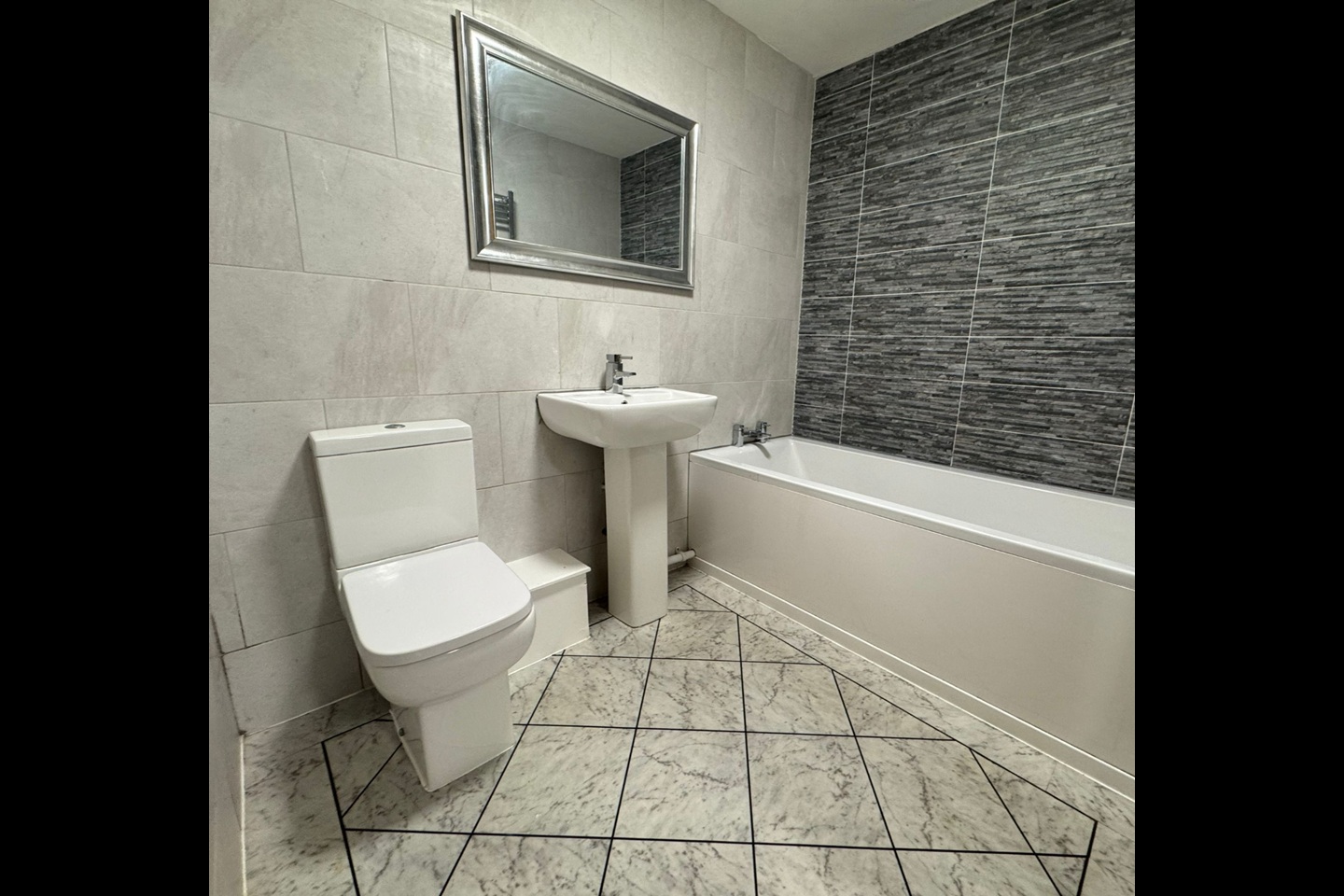 Additional image 7 of 2 Bed Flat, Bedford St South, L7, N1 7GU