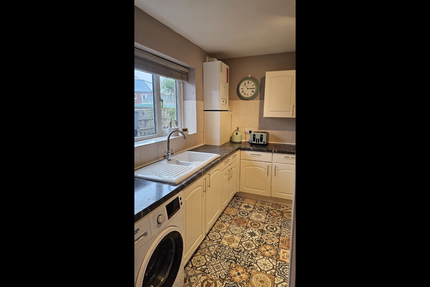 Additional image 10 of 2 Bed Detached House, Didcot Road, SO15, N1 7GU