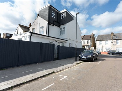 5 Bed End Terrace, Lakehall Road, CR7