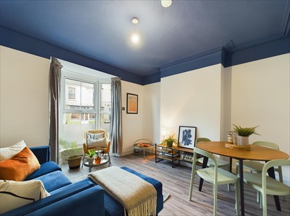 Room in a Shared House, Monks Road, LN2